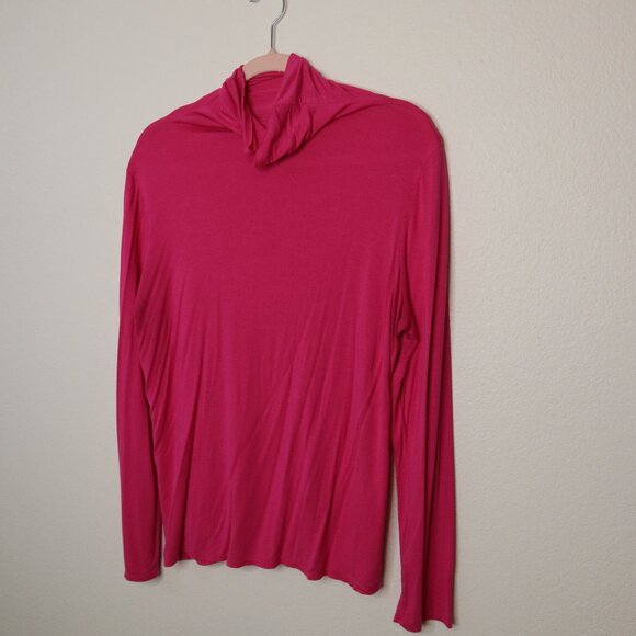 Long Sleeve Turtle Neck - Picture 1 of 2